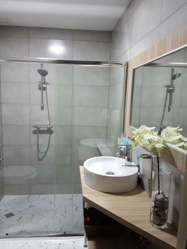 Lulu Apartment