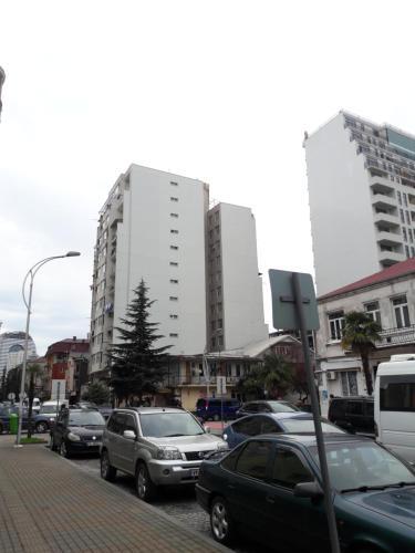Asmati Apartment 2