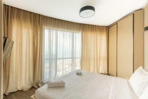 Orbi Sea Towers Hotel Official