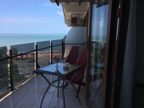 Apartamenti V Batumi Celazzer