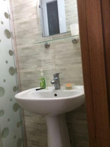 Apartamenti V Batumi Celazzer