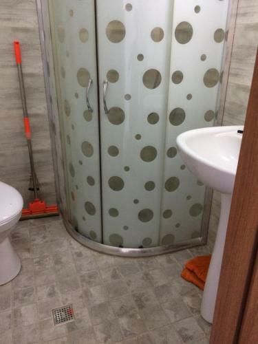 Apartamenti V Batumi Celazzer
