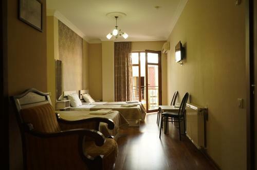 Hotel Batumi Home