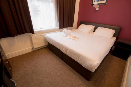 Bed & Breakfast Rotana Hotel