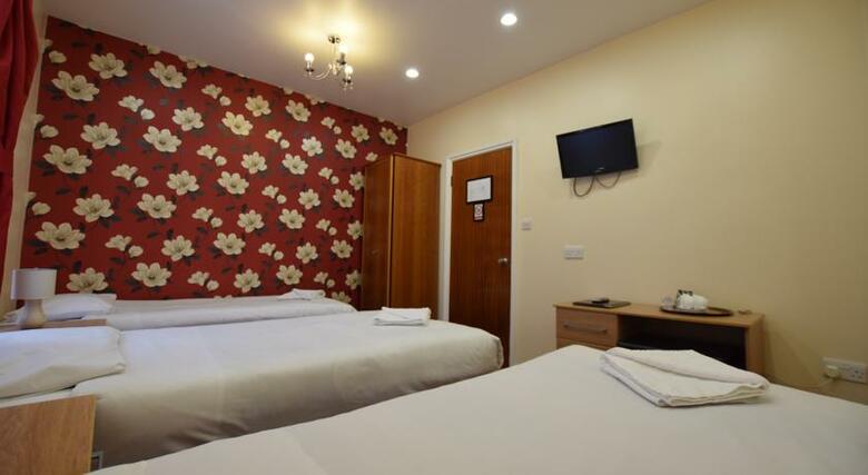 Cranbrook Hotel
