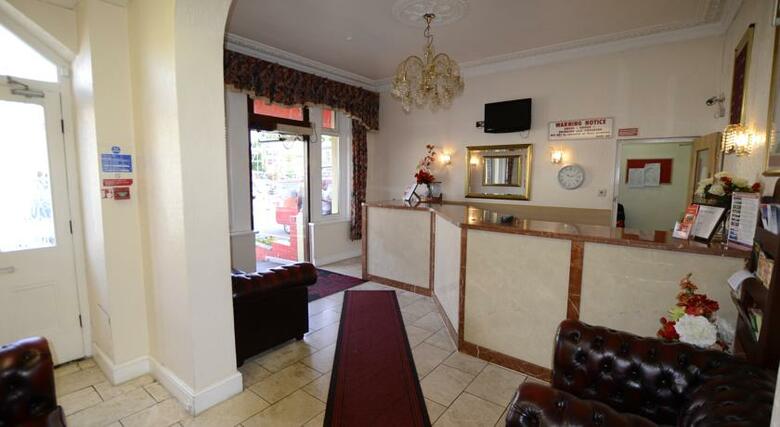 Cranbrook Hotel