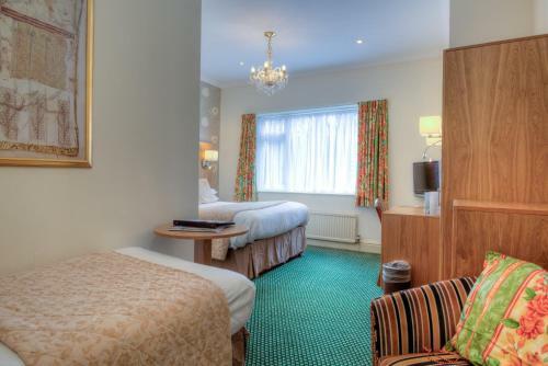 Langstone Cliff Hotel