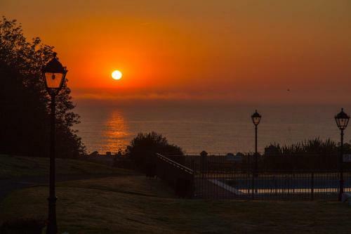 Langstone Cliff Hotel