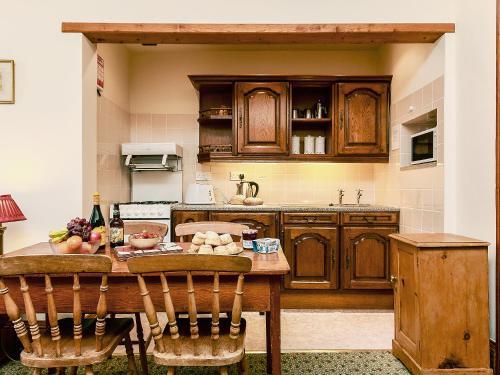 Basset Apartment