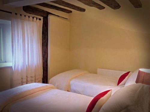 The Medieval Hall Apartment