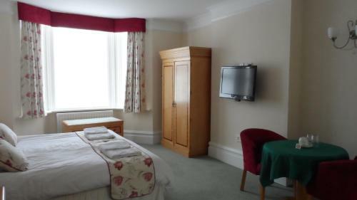 Hostal Charles House