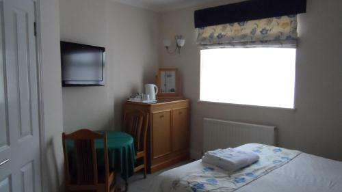 Hostal Charles House
