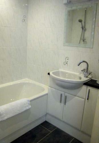 Hostal Bluebell House