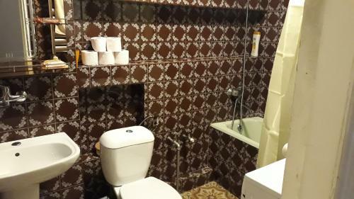Apartment Near"park 6may"