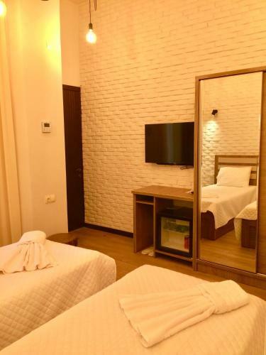 Hotel Iveria