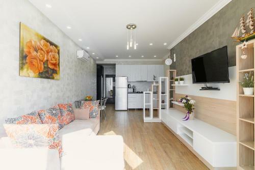 Happy Apartment