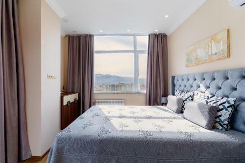 Happy Apartment
