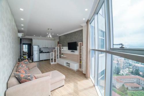 Happy Apartment