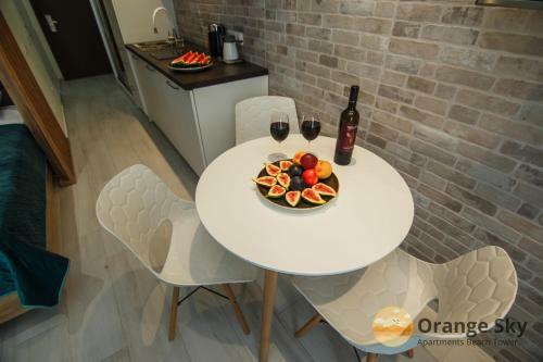 Orange Sky Apartments Beach Tower