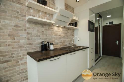 Orange Sky Apartments Beach Tower