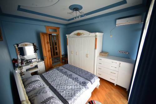 Liana Apartament