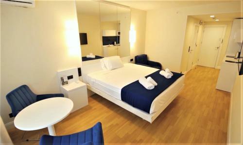 Apartamentos Orbi City Sea Side