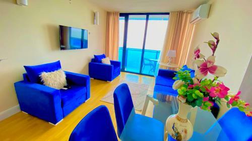 Apartamentos Orbi City Sea Side