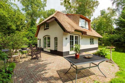 Beautiful And Charming Farmhouse In The Veluwe
