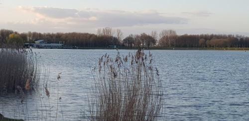 Vakantiewoning Maas En Waal