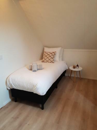 The Green Hills Wellness Met Hottub & Sauna