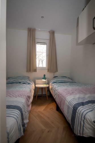 Chalets Op Minicamping Dorpszicht