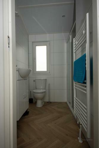 Chalets Op Minicamping Dorpszicht