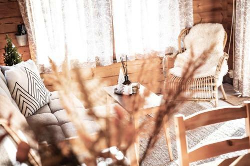 Scandinavisch Huisje Met Vuurplaats