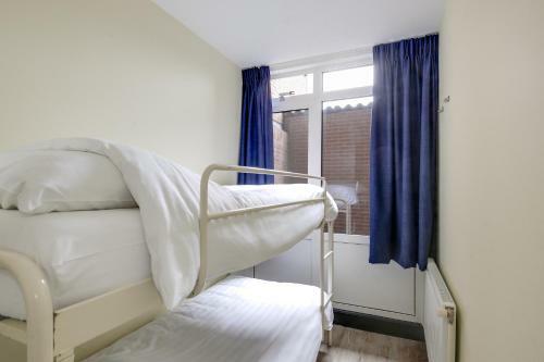 Apartamento de Trintel Op 1e Verdieping Met Ruim Terras En Zeezicht