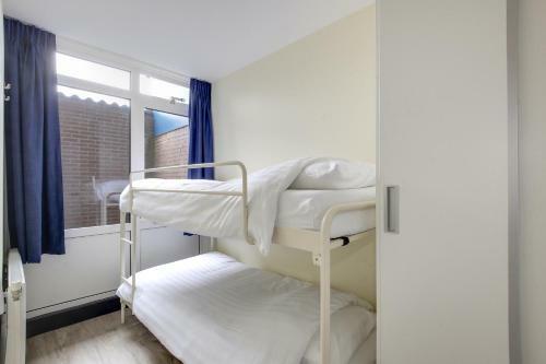 Apartamento de Trintel Op 1e Verdieping Met Ruim Terras En Zeezicht