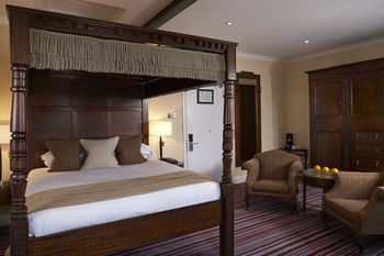 Sir Christopher Wren Hotel & Spa