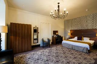The Carlton Manor Hotel