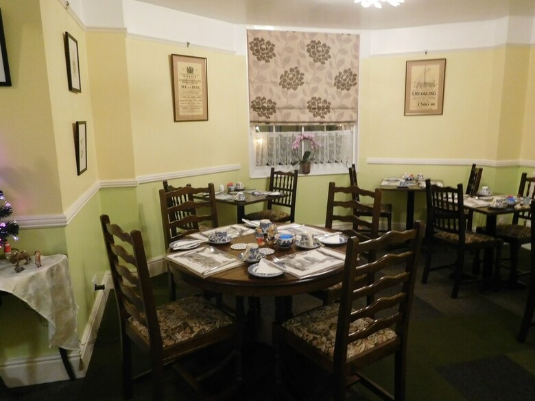 Hostal Somerton Guest House