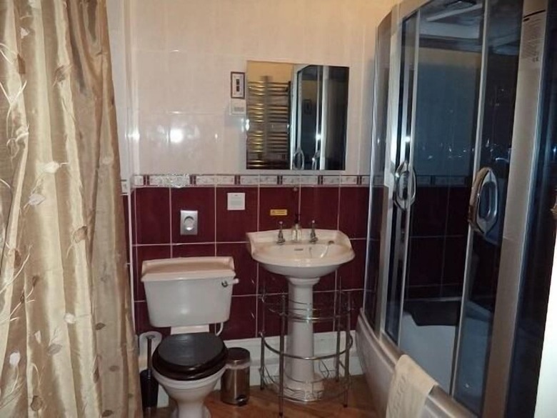 Hostal Britten House