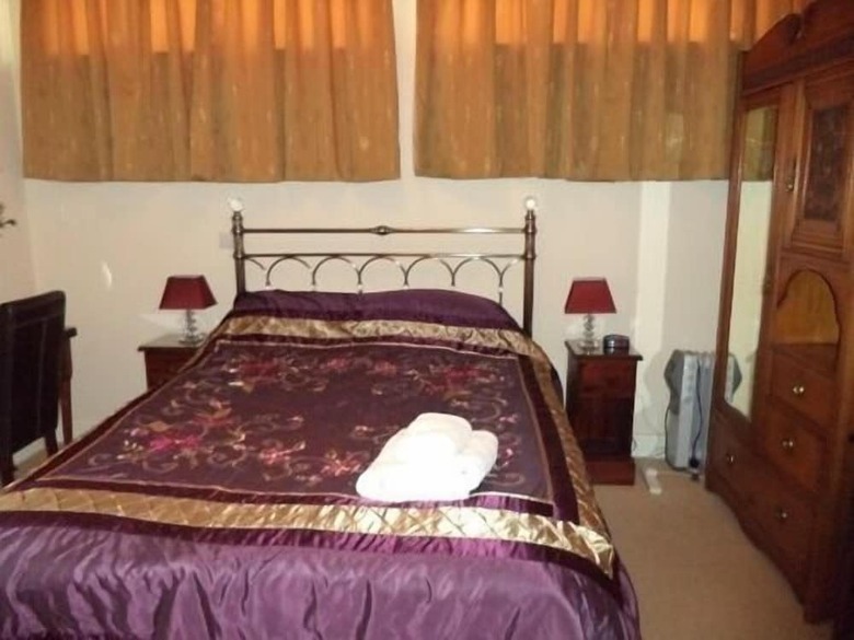 Hostal Britten House
