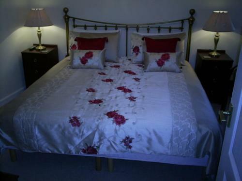 Bed & Breakfast Helstone House