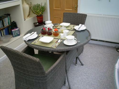 Bed & Breakfast Helstone House