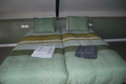 Bed & Breakfast Hoeve De Heemser Parel