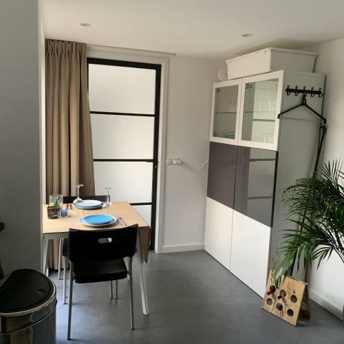 Bed & Breakfast Studio Triple B