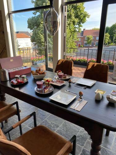 Bed & Breakfast Atalanta-roermond 'de Wethouder'