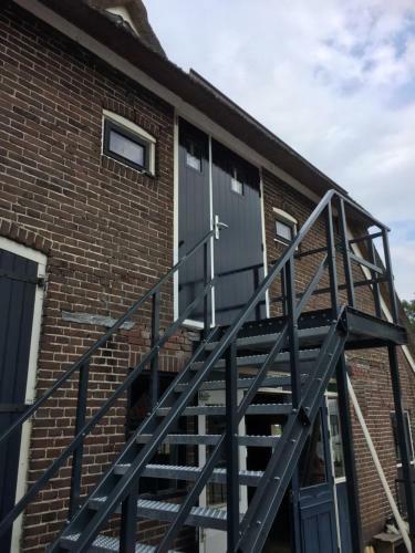 Bed & Breakfast De Distelweide