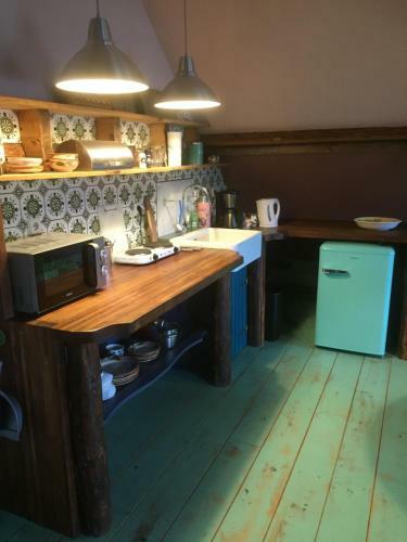 Bed & Breakfast De Distelweide