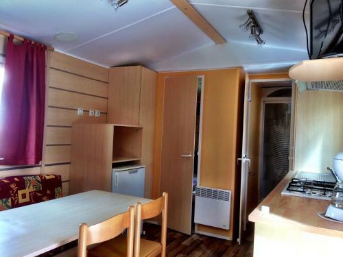 Comfy Chalet With Micro-wave, Near The Wadden Sea