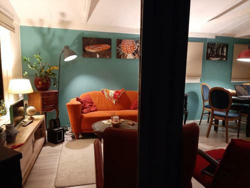 Boshuis Turquoise / Smaakvol Genieten Op de Veluwe