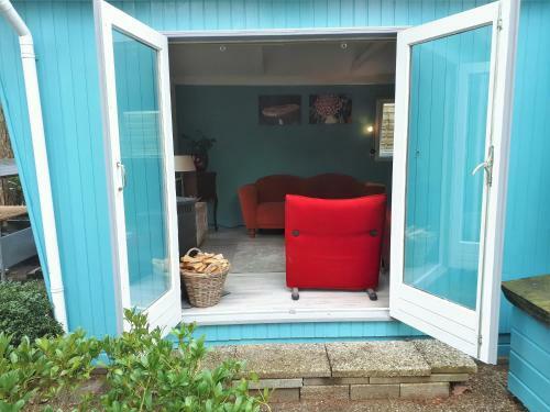 Boshuis Turquoise / Smaakvol Genieten Op de Veluwe